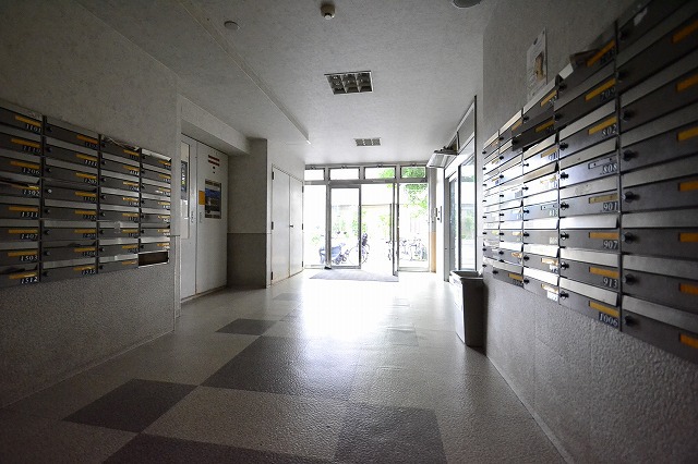 エントランス　エントランス