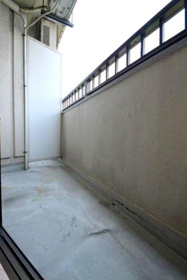 バルコニー　バルコニ