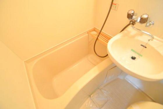 洗面設備　洗面台有り