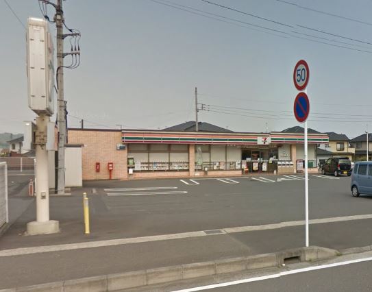 コンビニ　セブンイレブン 南足柄千津島店（コンビニ）まで408m