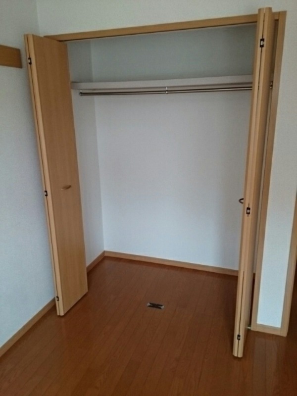 収納　図面と現状に相違がある場合には現状を優先