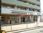 コンビニ　ローソン 横浜大岡五丁目店（コンビニ）まで249m