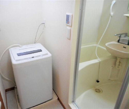 その他設備　洗濯機も付いています