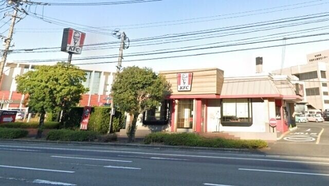 飲食店　ケンタッキーフライドチキン七ツ島店（飲食店）まで442m