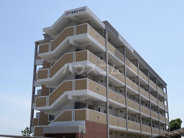 【三島郡島本町高浜のマンションの建物外観】