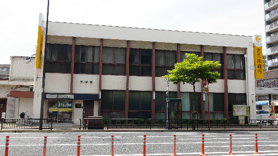 【ギャラン吉野町の銀行】