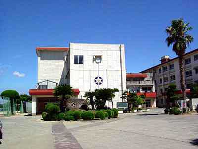 中学校　諫早中学校（中学校）まで2144m