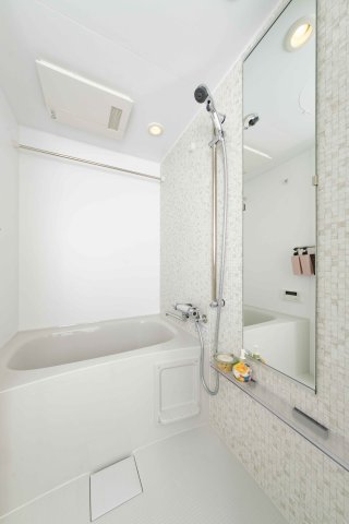 バス・シャワールーム　きれいなお風呂です