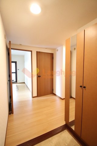 玄関　シンプルで使いやすい玄関です