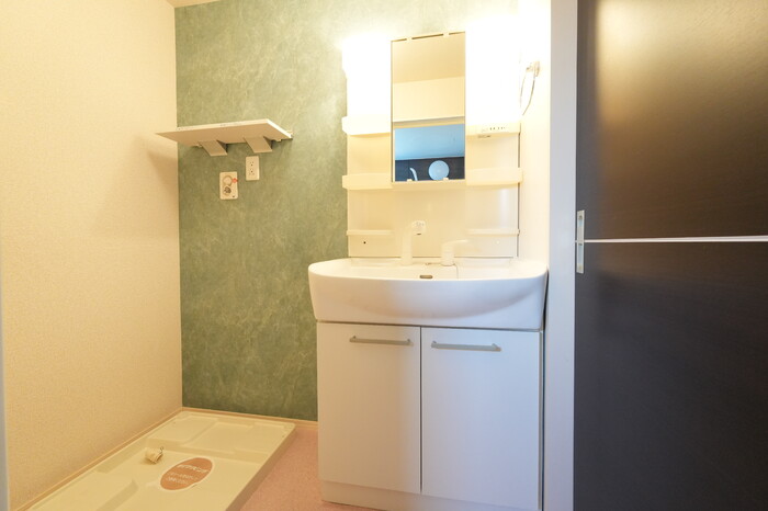 洗面設備　広い洗面スペース