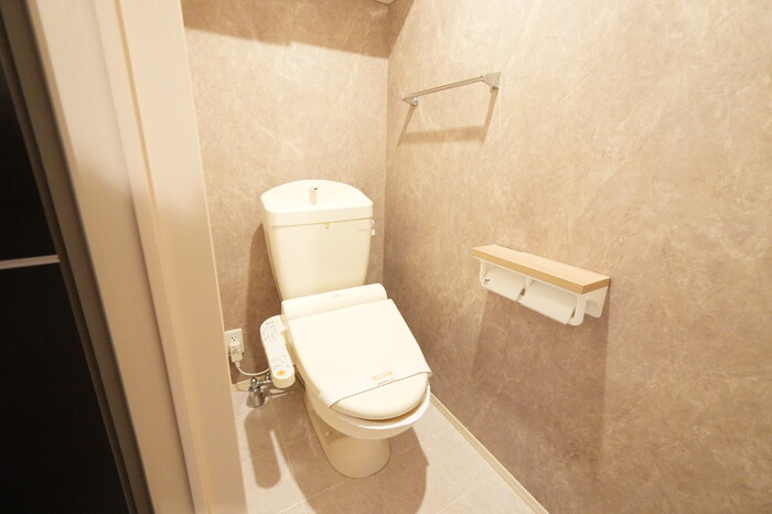 トイレ　清潔感のあるトイレです