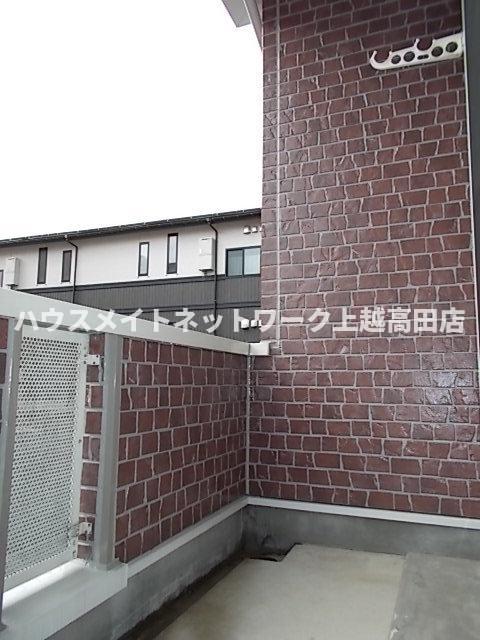 バルコニー　テラス（参考同型102号室室内写真）