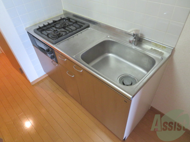 キッチン　こちらはキッチンです。毎日のお料理が楽しくなりますね。