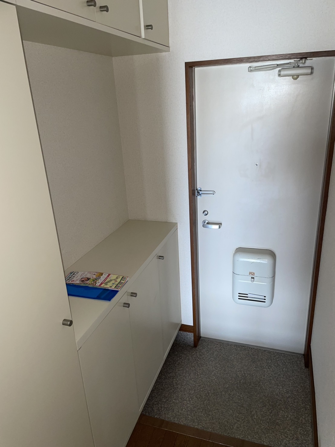 玄関　★お問い合わせは044-299-8985★