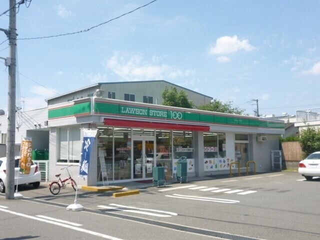 コンビニ　ローソンストア100平野加美北三丁目店（コンビニ）まで118m