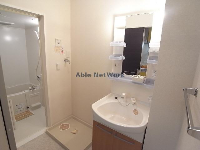 洗面設備　※同物件別部屋参考写真