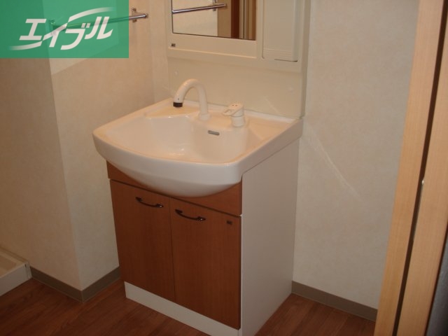 洗面設備　洗髪洗面化粧台