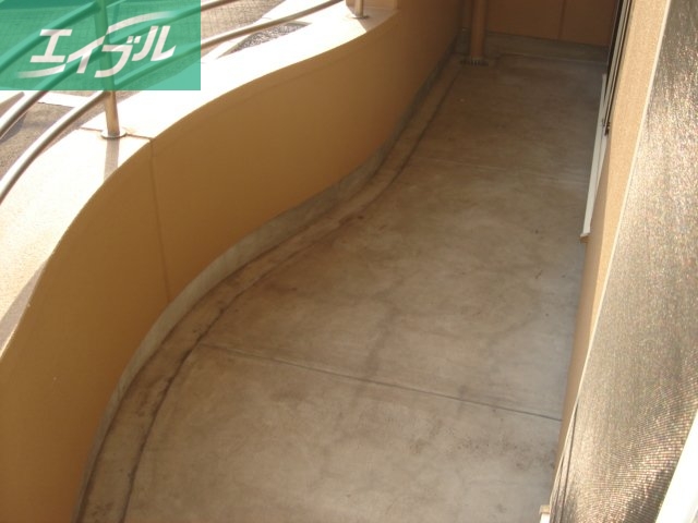 バルコニー　ベランダ