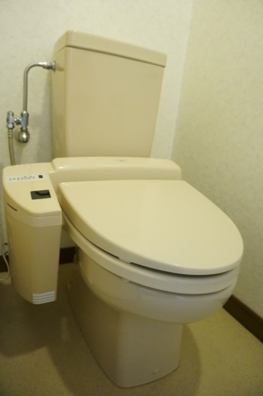 トイレ　図面と現状に相違がある場合には現状を優先