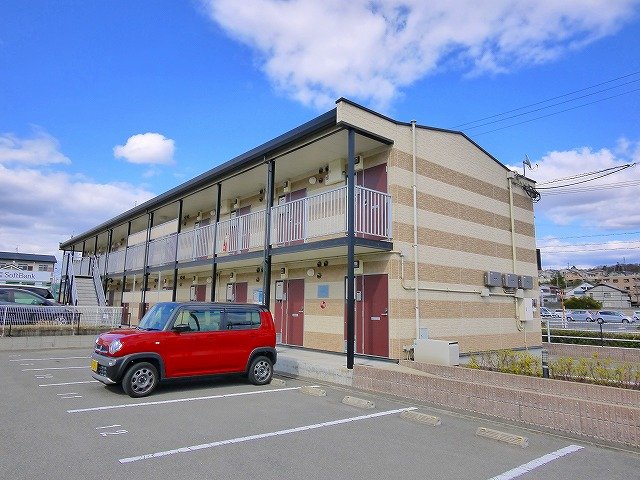 建物外観　落ち着いた雰囲気の外観です