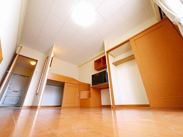 居室・リビング　ゆったりとした居間です