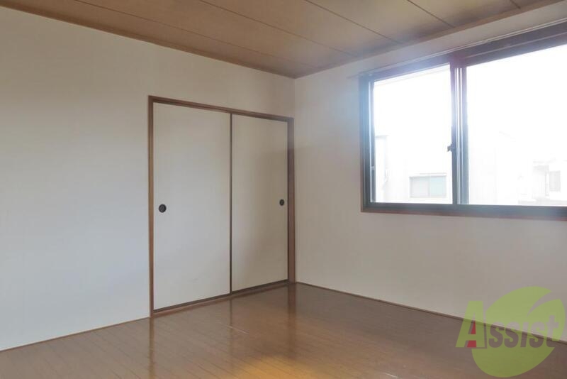 その他部屋・スペース　光がたくさん差し込んで明るいですね。