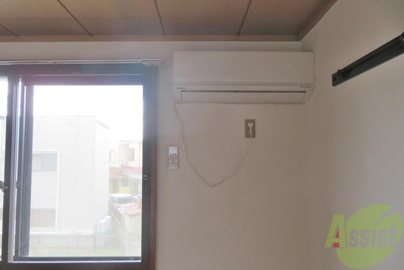 その他設備　エアコンもついて便利ですね。