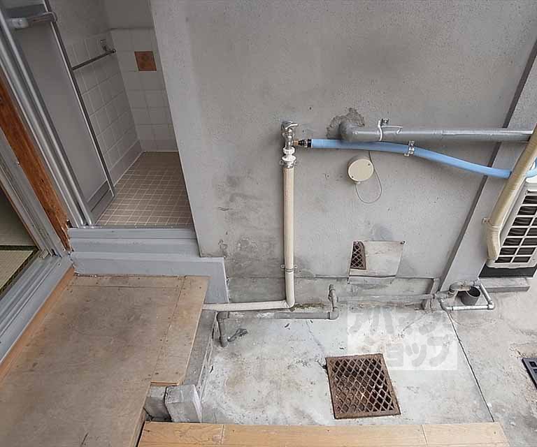 その他部屋・スペース　室外洗濯機置き場