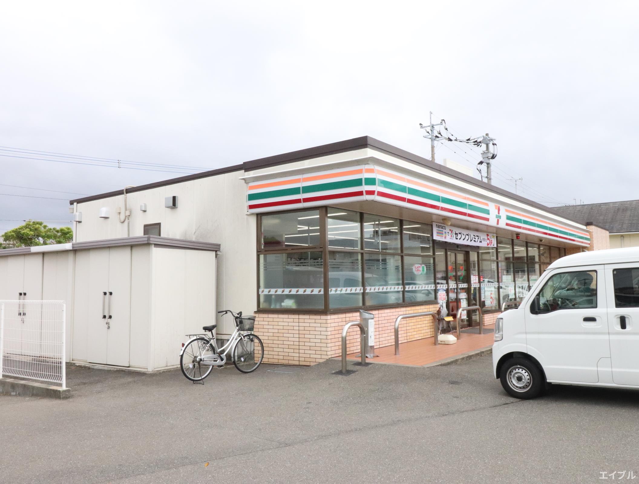 コンビニ　セブンイレブン福間駅南店（コンビニ）まで851m