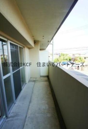 バルコニー　落ち着いた時間を過ごせるバルコニーです