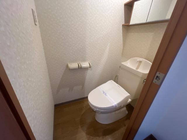 トイレ　トイレ