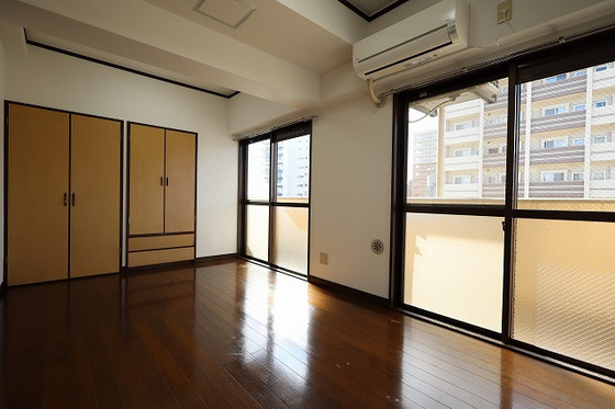 居室・リビング　※別部屋の写真です