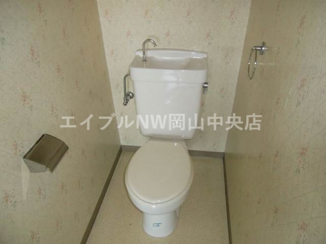 トイレ　トイレ