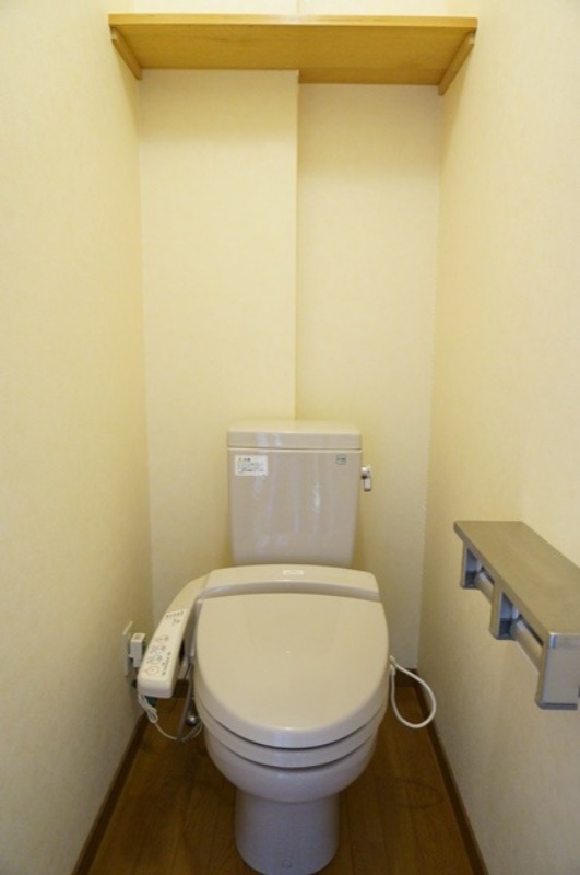 トイレ　図面と現状に相違がある場合には現状を優先