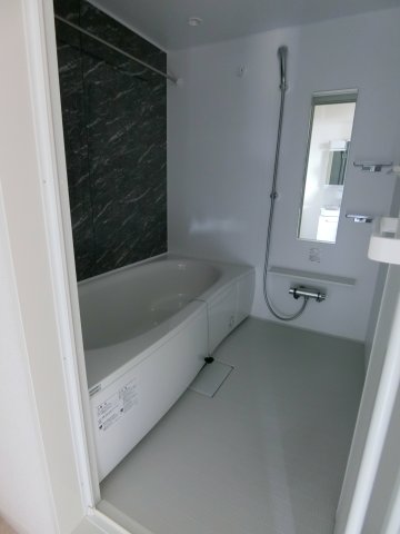 バス・シャワールーム　イメージ101号室写真（反転タイプ）