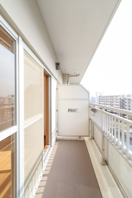 バルコニー　バルコニー