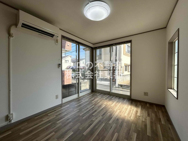 その他　３面採光なので、暖かな日差しが注ぐ明るいお部屋です♪