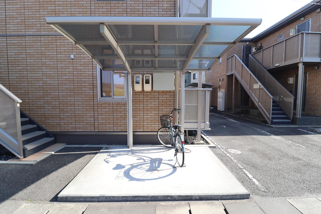 その他共有部分　屋根付きサイクルポート