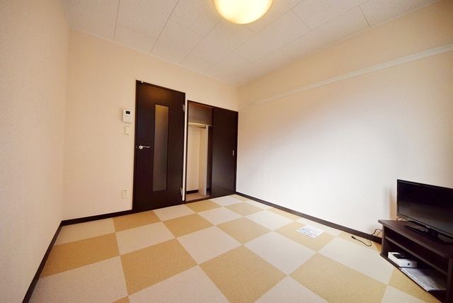 その他部屋・スペース　TV付き洋室☆