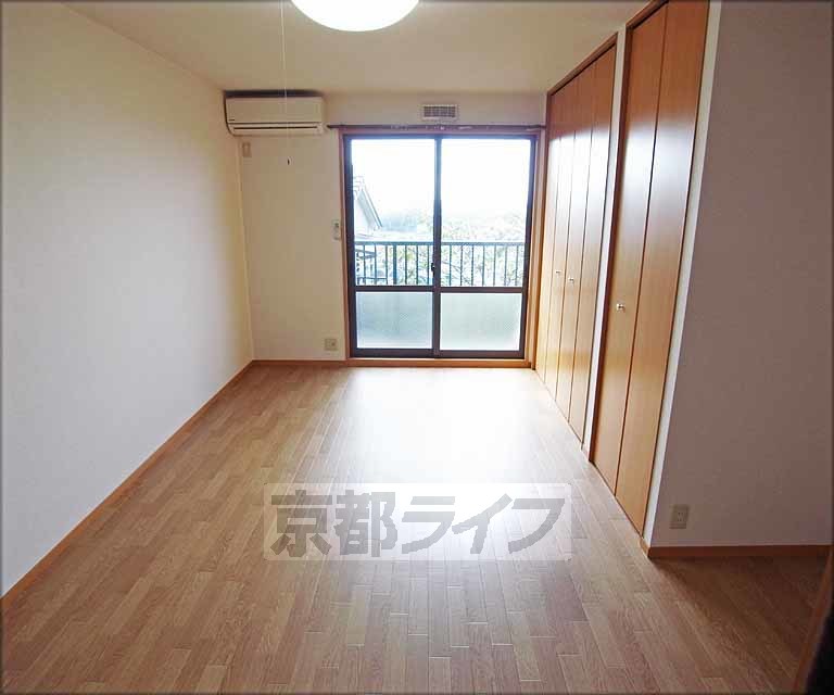居室・リビング　お部屋です