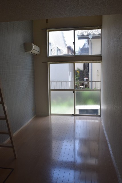 居室・リビング　反転間取参照