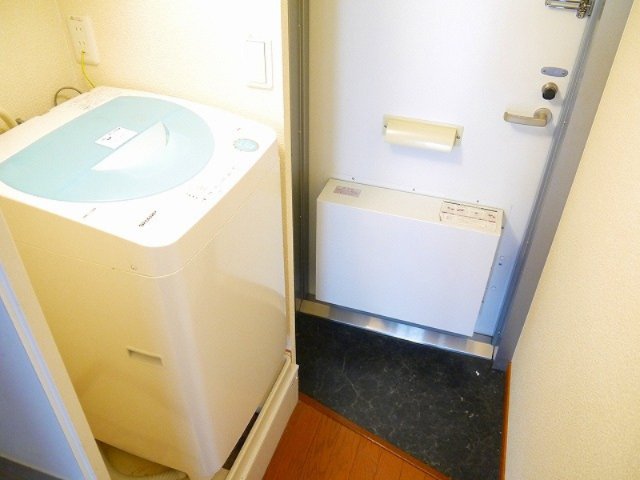 その他設備　室内洗濯機置き場です