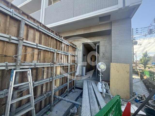 エントランス　ArtizA堺東　エントランス