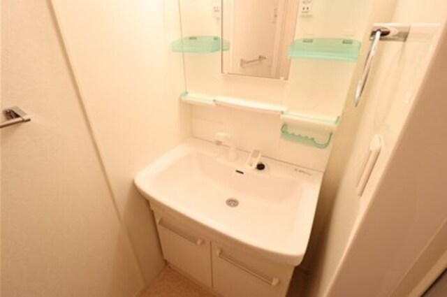 洗面設備　洗髪洗面化粧台