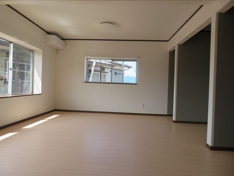 その他部屋・スペース　2階：12帖