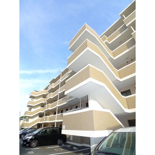 建物外観　お洒落な外観