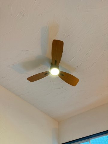 その他　静音ファンが空気を優しく循環させ、快適な温度環境を保ちます