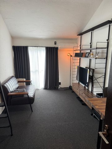 居室・リビング　内装もリフォーム済みです♪