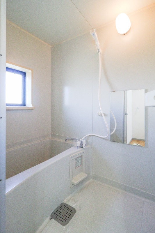 バス・シャワールーム　図面と現状に相違がある場合には現状を優先