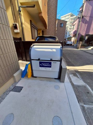 その他　ゴミストッカー